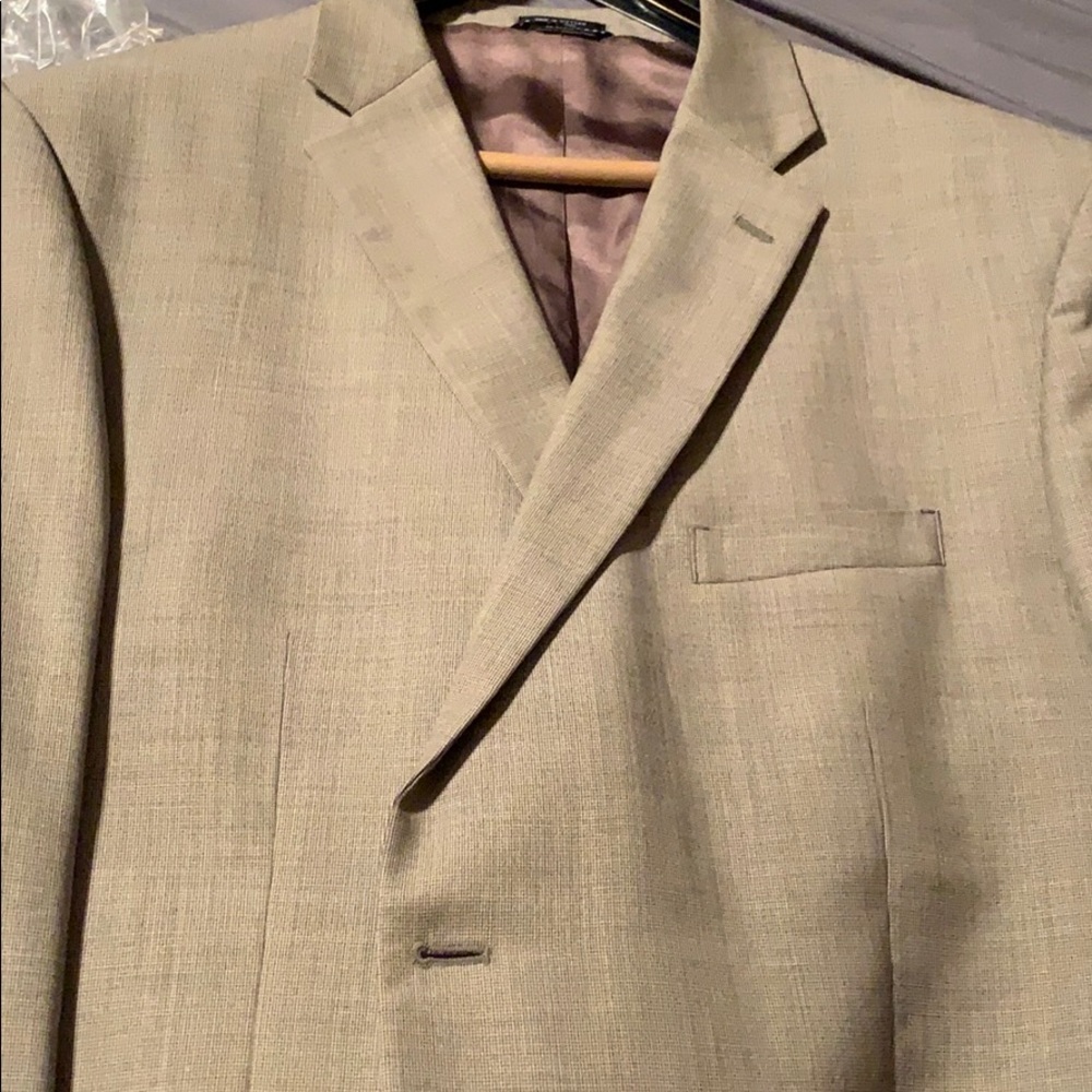 Men’s Tommy Hilfiger Suit. Worn once.